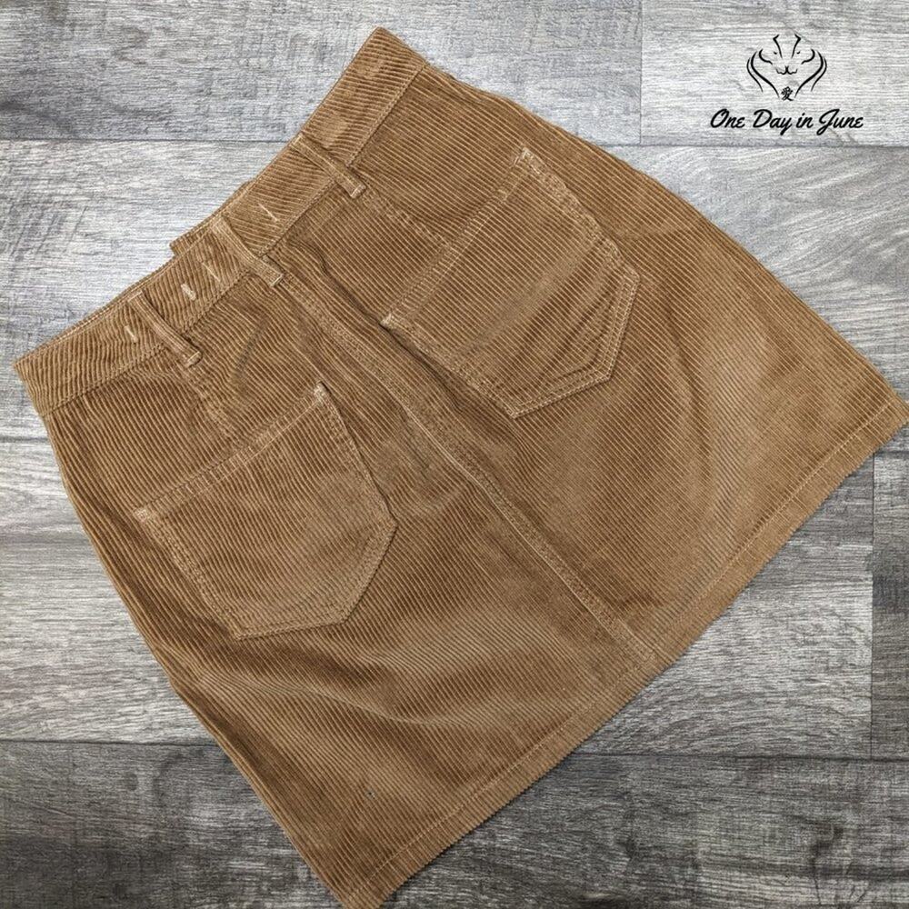 Hollister Juniors Ultra High Rise Corduroy Skirt Size 5 - Picture 5 of 5